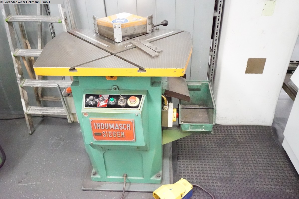 INDUMASCH E 225
