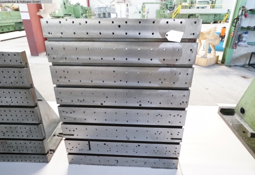 1.200 x 900 x 1.500 mm