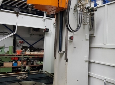 LIEBHERR LFS 1000 - 5