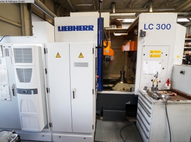 LIEBHERR LC 300 - 1