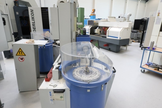 KLINGELNBERG-OERLIKON CS 200 - 10
