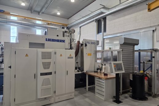 LIEBHERR LFS 380 - 2